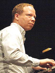 picture of Craig Taborn